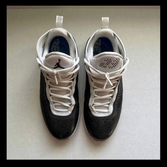 Air Jordan 2011 - White Black - Picture 3 of 7